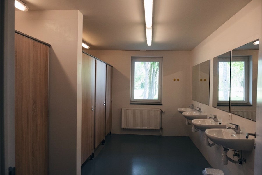 Isara Nieuwpoort sanitair
